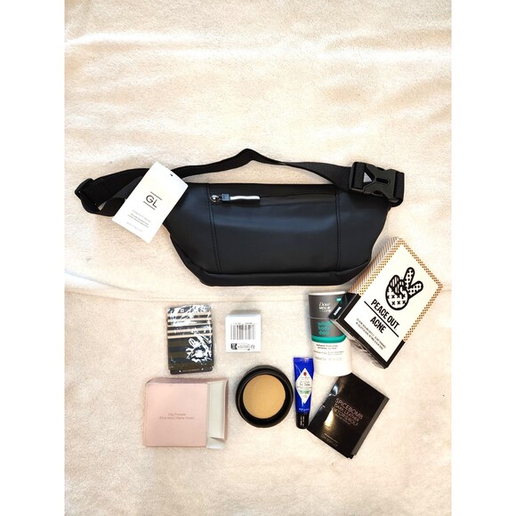 Men's Grooming Sample Bundle in Gaston Luga Splash Hip Pack - Picture 4 of 4